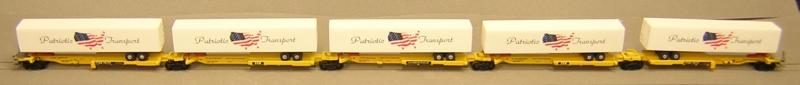 USA - Patriotic Trailers on 48' Spine cars