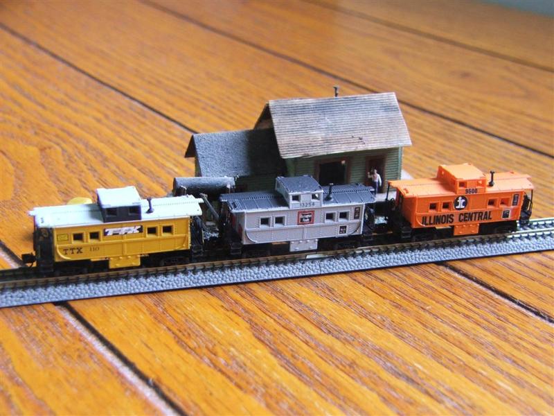 Using N-scale decals on Z-Cabeese