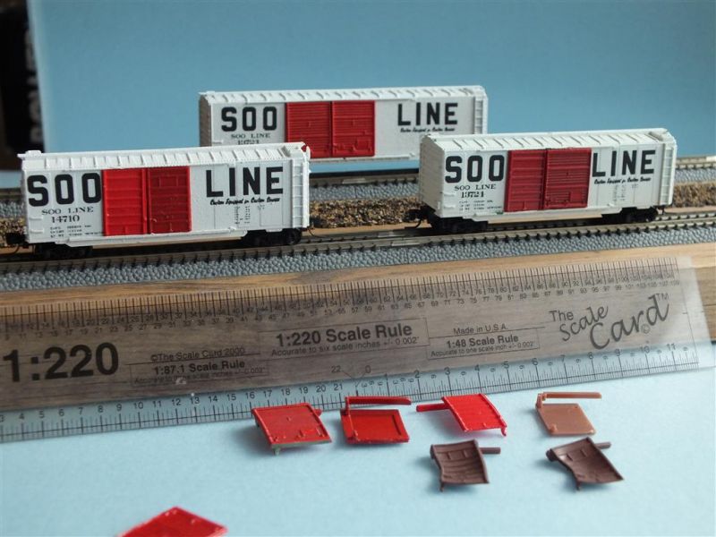 Test Soo Line boxcars